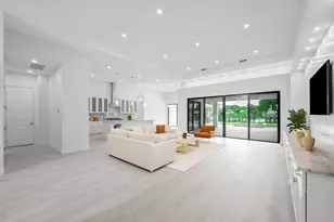 1064 NW Spruce Ridge Dr, Stuart, FL 34994 - Photo 12