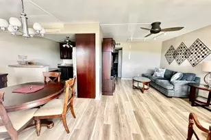 3031 Lincoln B, Boca Raton, FL 33434 - Photo 2