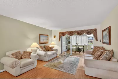 522 Franconia Circle, Unit #A, Lake Worth, FL 33467 - Photo 14