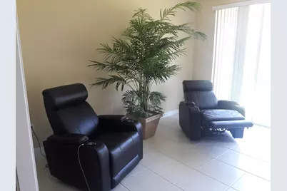 37 Harbour Isle Drive E #101, Fort Pierce, FL 34949 - Photo 4