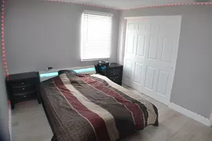 377 NW Nw 49th Street St, Fort Lauderdale, FL 33309 - Photo 12