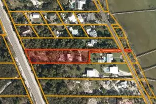 10211 S Indian River Dr, Fort Pierce, FL 34982 - Photo 1