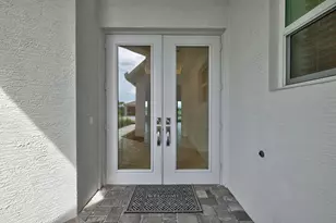 11886 SW Poseidon Way, Port Saint Lucie, FL 34987 - Photo 4