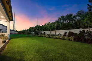 8330 Essex Country Clb Dr, Boca Raton, FL 33434 - Photo 50