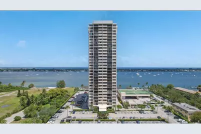 5600 N Flagler Drive, Unit #210, West Palm Beach, FL 33407 - Photo 1
