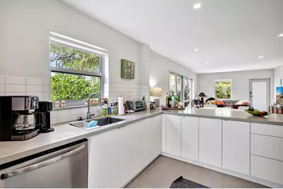 625 NE 13th Avenue, Fort Lauderdale, FL 33304 - Photo 18