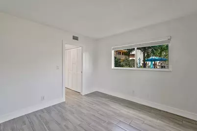 [Address not provided], West Palm Beach, FL 33417 - Photo 14