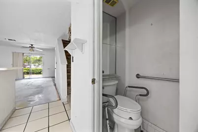 2753 NE 15th Street, Pompano Beach, FL 33062 - Photo 16