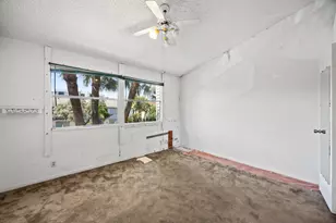 2753 NE 15th St, Pompano Beach, FL 33062 - Photo 26