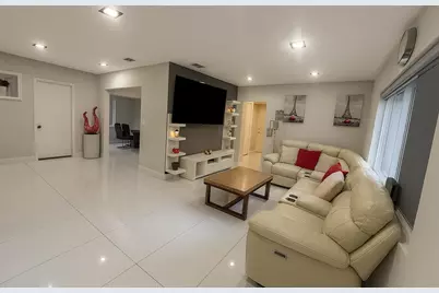 541 Aiken Road, Jacksonville, FL 32216 - Photo 4