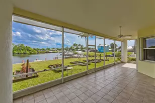 710 SE Essex Dr, Port Saint Lucie, FL 34984 - Photo 24