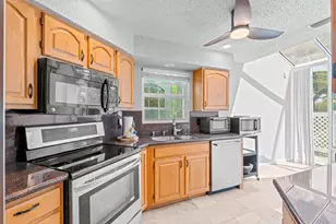 9064 Boca Gardens Pkwy, Boca Raton, FL 33496 - Photo 14