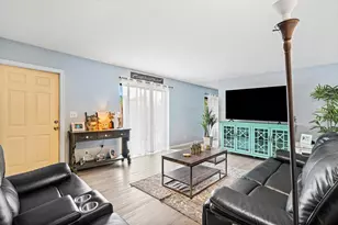 9 Atrium Cir, Atlantis, FL 33462 - Photo 10