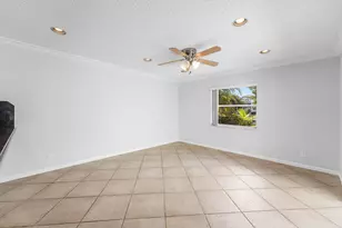 3256 Commodore Ct, West Palm Beach, FL 33411 - Photo 10