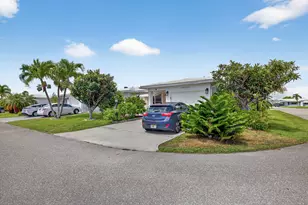 3051 NW 1st Dr, Pompano Beach, FL 33064 - Photo 2