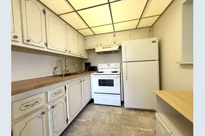 69 Norwich C, West Palm Beach, FL 33417 - Photo 2
