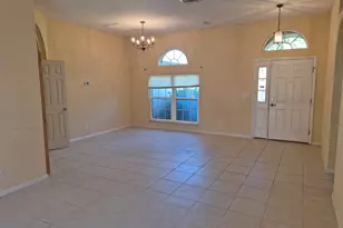 738 SE Lansdowne Ave, Port Saint Lucie, FL 34983 - Photo 6