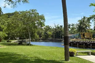 140 NE 19 Ct E Unit, Wilton Manors, FL 33305 - Photo 6