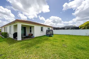 12516 NW Toblin Ln, Port Saint Lucie, FL 34987 - Photo 30