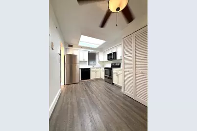 4570 NW 18th Avenue, Unit #609, Deerfield Beach, FL 33064 - Photo 10