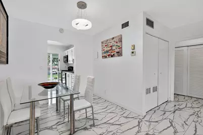 5 Abbey Lane, Unit #204, Delray Beach, FL 33446 - Photo 4