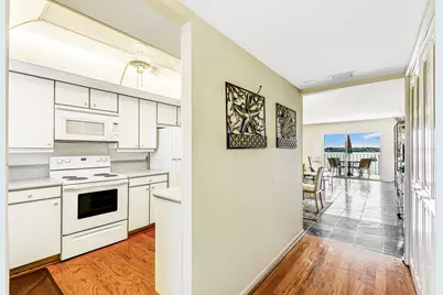 1025 Sugar Sands Boulevard, Unit #360, Singer Island, FL 33404 - Photo 18