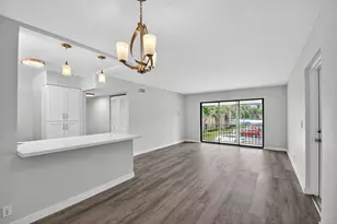 811 Sky Pine Way, Greenacres, FL 33415 - Photo 12