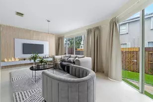 8022 NW 114th Pl, Doral, FL 33178 - Photo 8