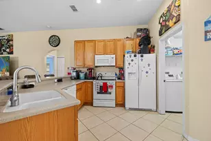 6116 NW Daroco Terrace, Port Saint Lucie, FL 34986 - Photo 14