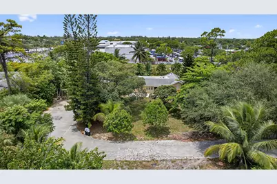 129 Fleming Avenue, Greenacres, FL 33463 - Photo 16