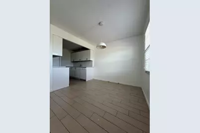 4085 Cornwall E, Boca Raton, FL 33434 - Photo 4