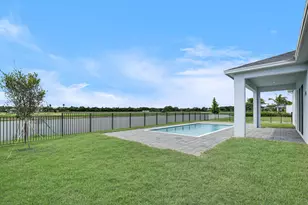 6784 68th Sq, Vero Beach, FL 32967 - Photo 12