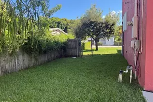 1390 W 33rd St, Riviera Beach, FL 33404 - Photo 32