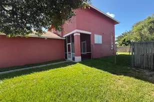 1390 W 33rd St, Riviera Beach, FL 33404 - Photo 6