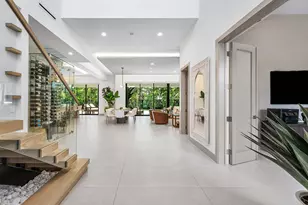 499 NE 4th St, Boca Raton, FL 33432 - Photo 8