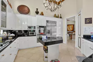 6981 Lions Head Ln, Boca Raton, FL 33496 - Photo 12