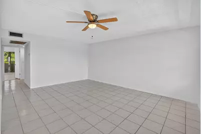 3036 Oakridge D, Deerfield Beach, FL 33442 - Photo 4