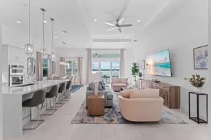 10099 Regency Wy, Palm Beach Gardens, FL 33412 - Photo 4