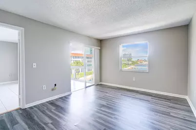 410 Wilma 303 Circle, Unit #303, Riviera Beach, FL 33404 - Photo 12