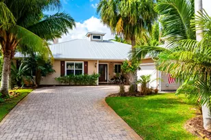 2672 NW S Shore Rd, Stuart, FL 34994 - Photo 2
