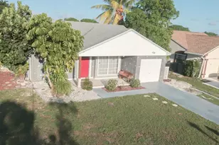 5628 Pebble Brook Ln, Boynton Beach, FL 33472 - Photo 4