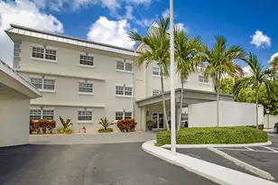 1439 S Ocean Blvd, Lauderdale by the Sea, FL 33062 - Photo 2