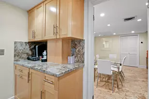 226 Brazilian Ave Unit #2 D, Palm Beach, FL 33480 - Photo 14