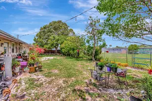 3063 Floweva St, Palm Springs, FL 33406 - Photo 30