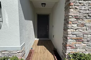 5252 NW E Piper Cir, Port Saint Lucie, FL 34986 - Photo 2