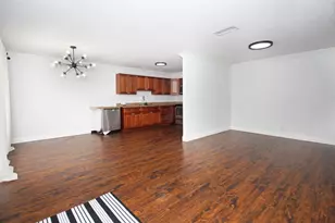 1594 Forest Lakes Cir, West Palm Beach, FL 33406 - Photo 6