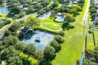 1951 Brandywine Road E, Unit #77-105, West Palm Beach, FL 33409 - Photo 32