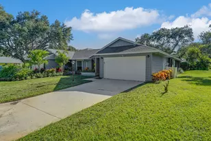 12726 SE Pinehurst Ct, Hobe Sound, FL 33455 - Photo 4