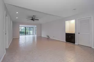 13867 Eastpointe Way, Palm Beach Gardens, FL 33418 - Photo 12