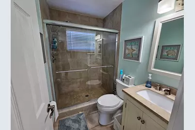 339 Virginia Street, Hollywood, FL 33019 - Photo 32